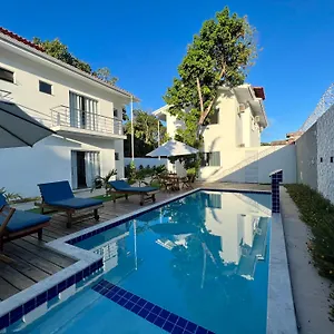 https://casa-cu-de-estrelas.hotelsportoseguro.com